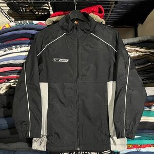 Nike Black and Gray Men’s Windbreaker Jacket